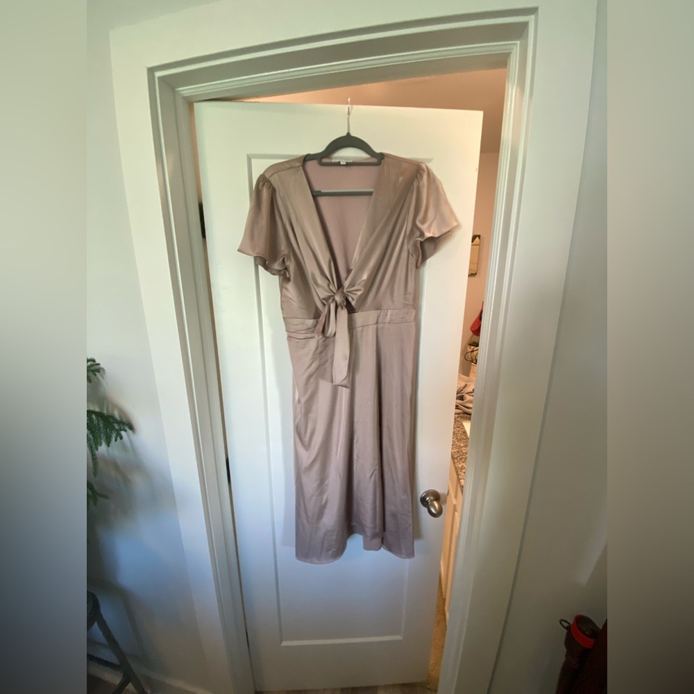 Baltic Born Poppy Satin Midi Dress | Autumn Orchid - XL